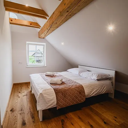 Evelin With Krka View 펜션